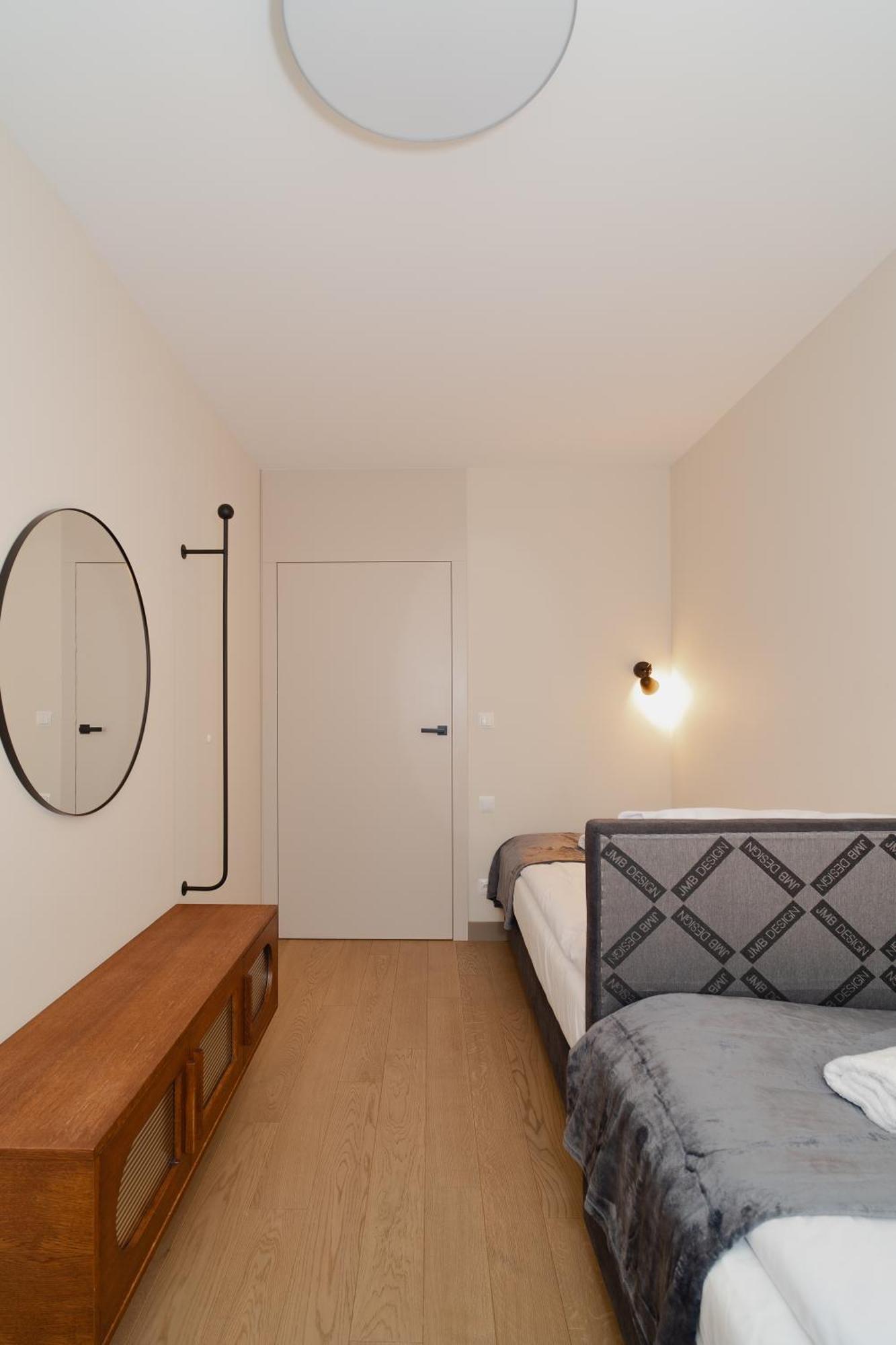 Totu Home Bank Polski Gdynia Modern Apartment Exterior foto